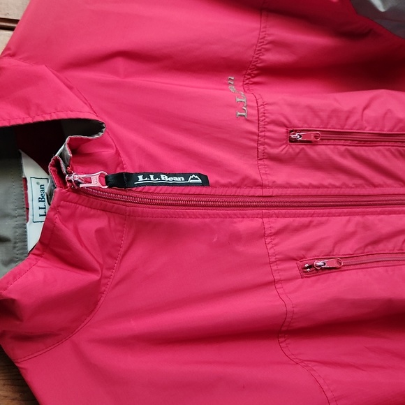 L.L. Bean Other - L.L.BEAN WIND RAIN JACKET